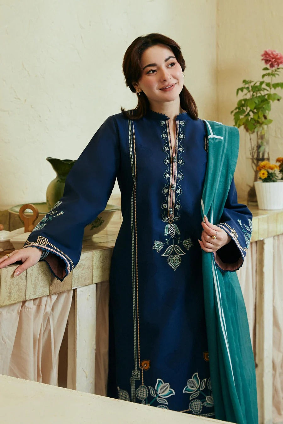 ✨ Winter’s Luxury Dhanak 3PC Embroidered Collection ✨