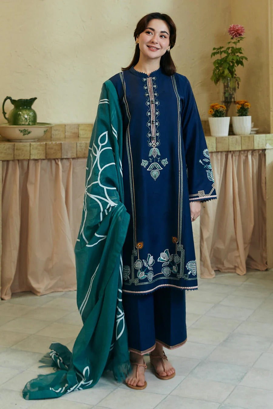✨ Winter’s Luxury Dhanak 3PC Embroidered Collection ✨