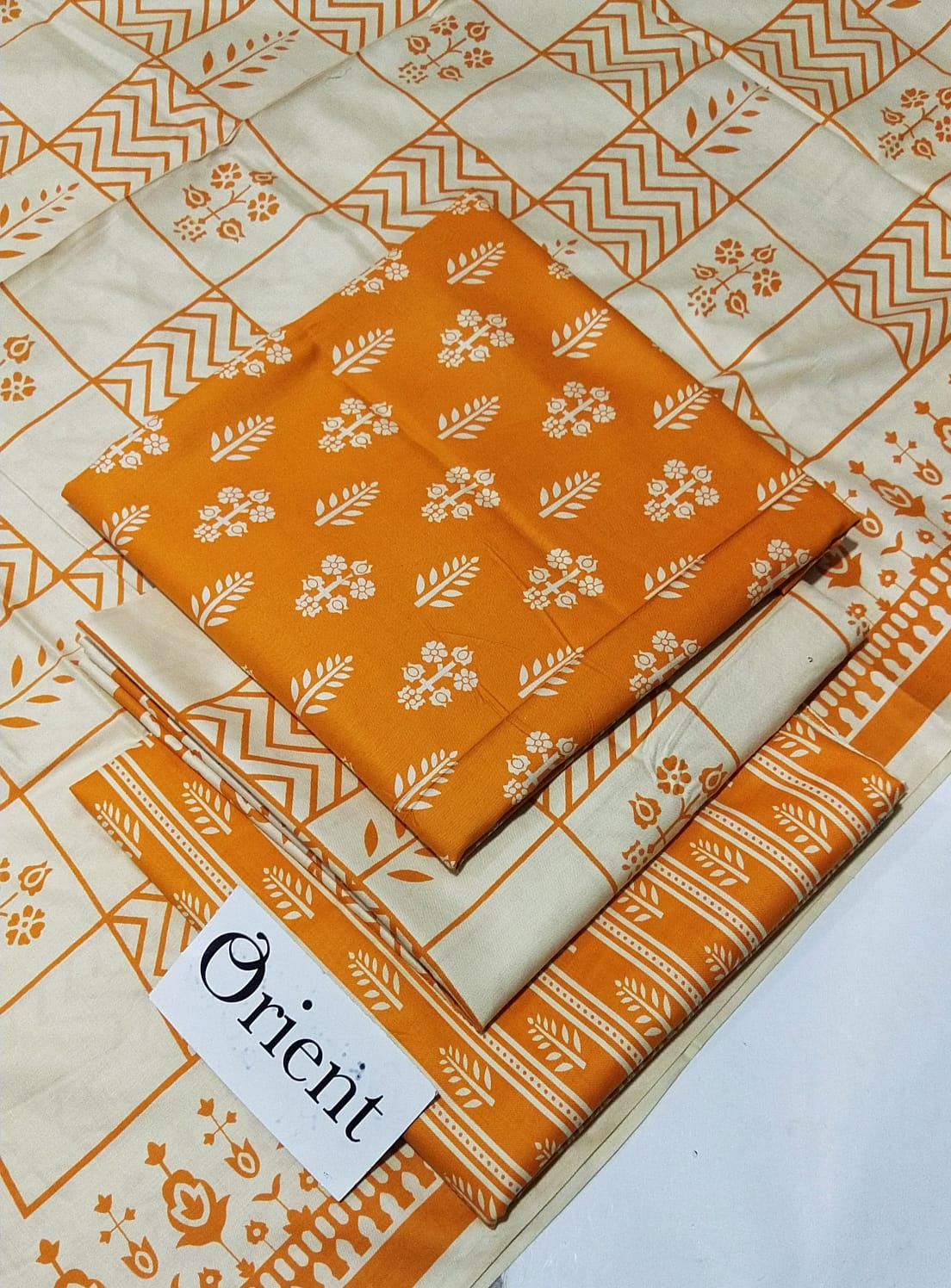 Almirah, Orient & IB Lilen 2025 | Premium Linen 3pc Printed Suits Collection